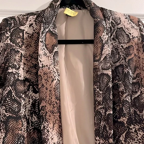 Venti 6 Brown Snake Print Design Jacket Fully Lined - Picture 2 of 6